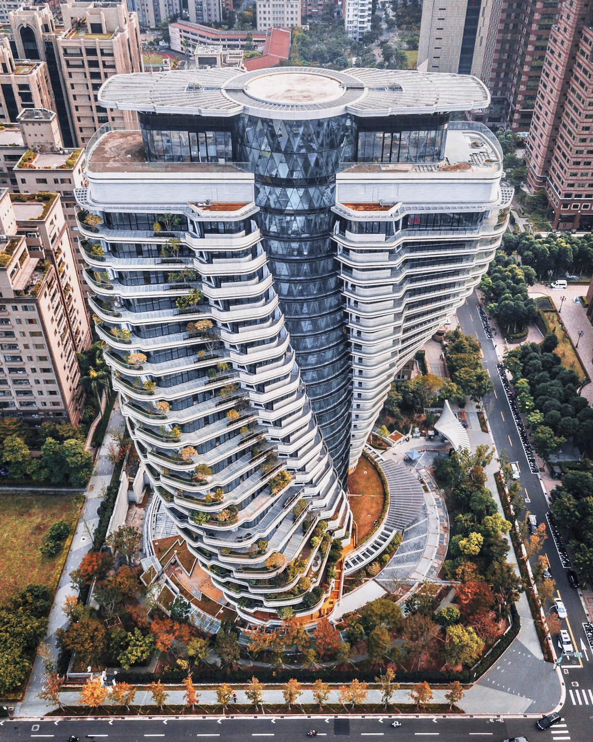 This Twisting Carbon-Absorbing Tower in Taipei Will Soon Be Completed