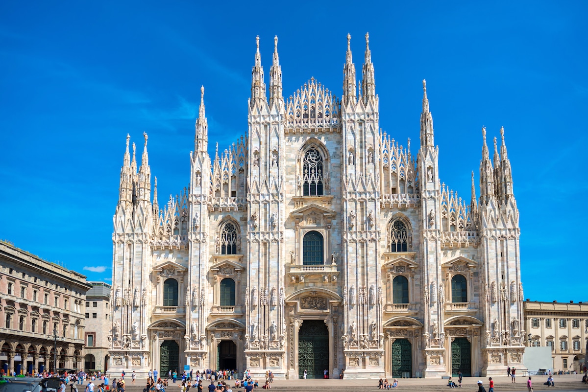 5 Incredible Buildings That Embody the Characteristics of Gothic Architecture