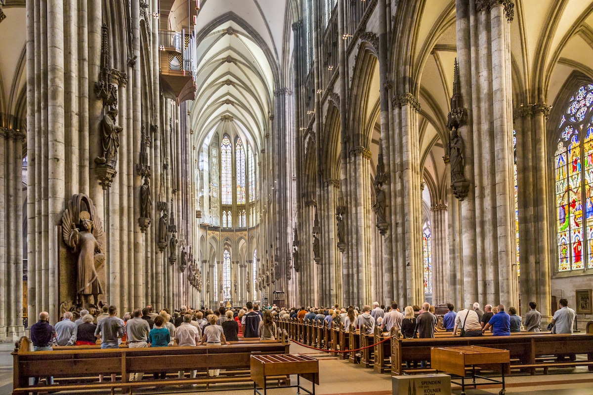 5 Incredible Buildings That Embody the Characteristics of Gothic Architecture