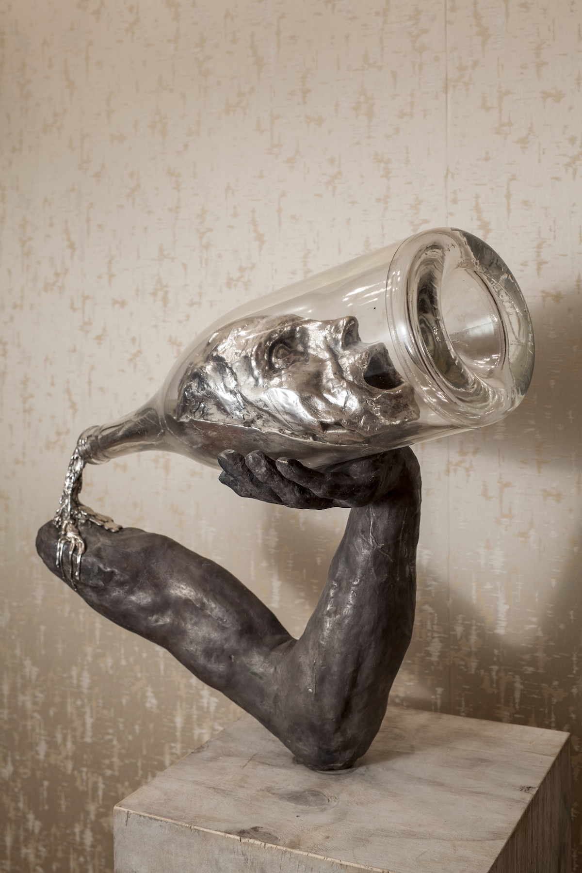 Conceptual Sculpture by Thomas Lerooy