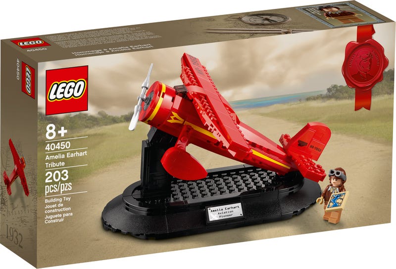 Amelia Earhart LEGO Set Box
