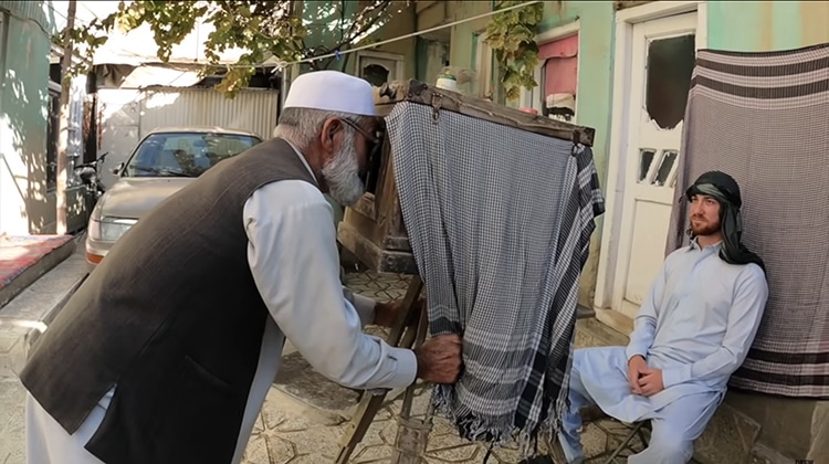 Afghan Photographer Has 100-Year-Old Box Camera