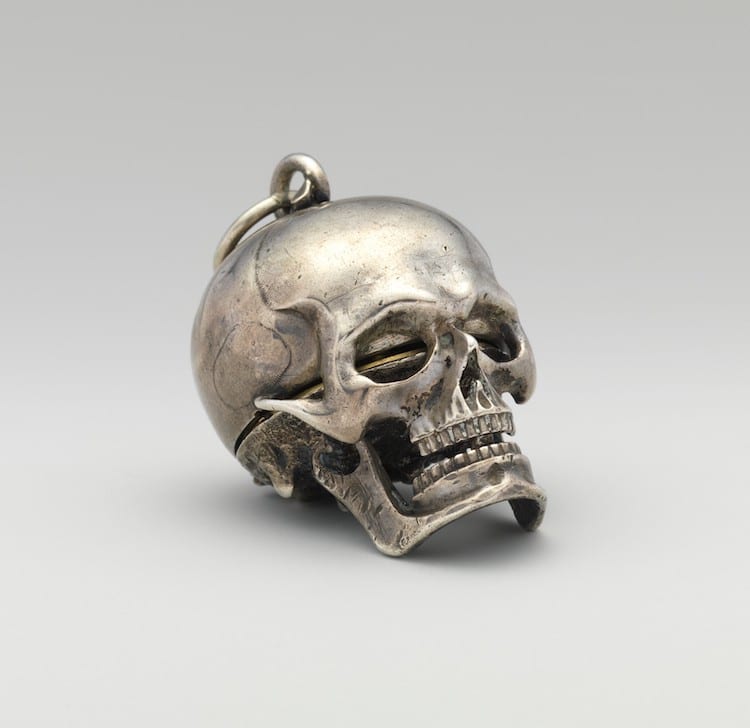 Skull Watch by Isaac Penard