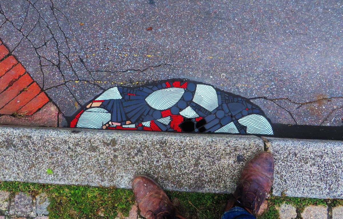 Filling Potholes With Mosaics