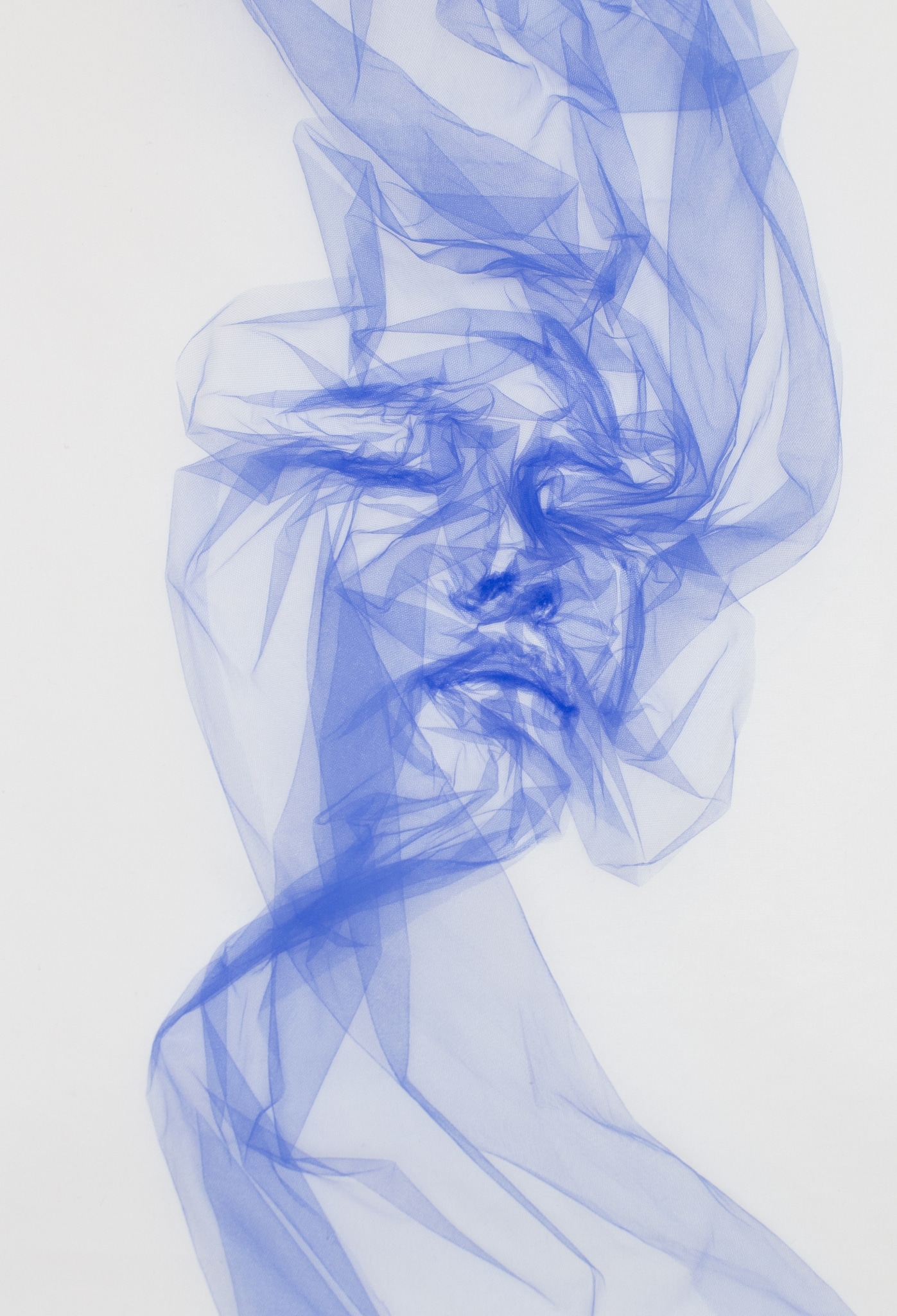 Benjamin Shine Tulle Fabric Flow Series