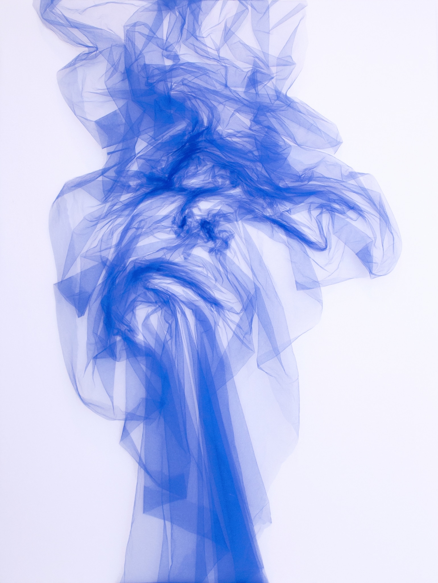 Benjamin Shine Tulle Fabric Flow Series