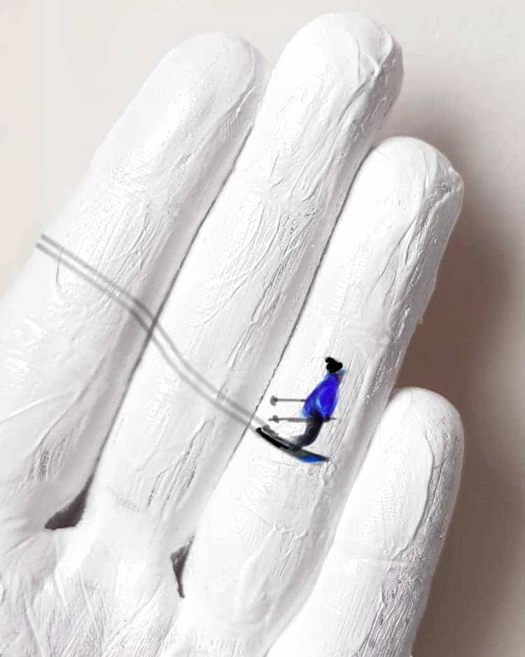 Tiny Figure Paintings by Golsa Golchini