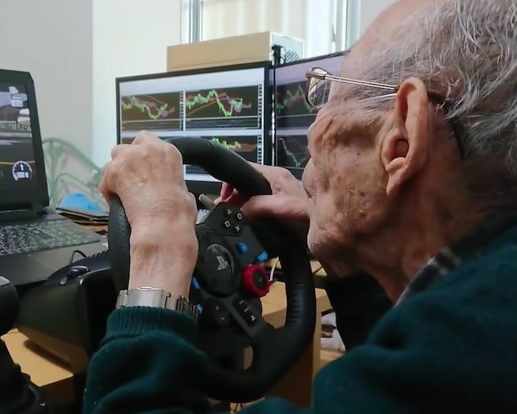 93-Year-Old Man Drives His Old Car In A Video Game