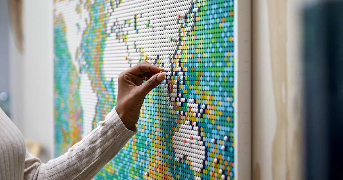 world-map-lego-set-fb.jpg - ViralBandit