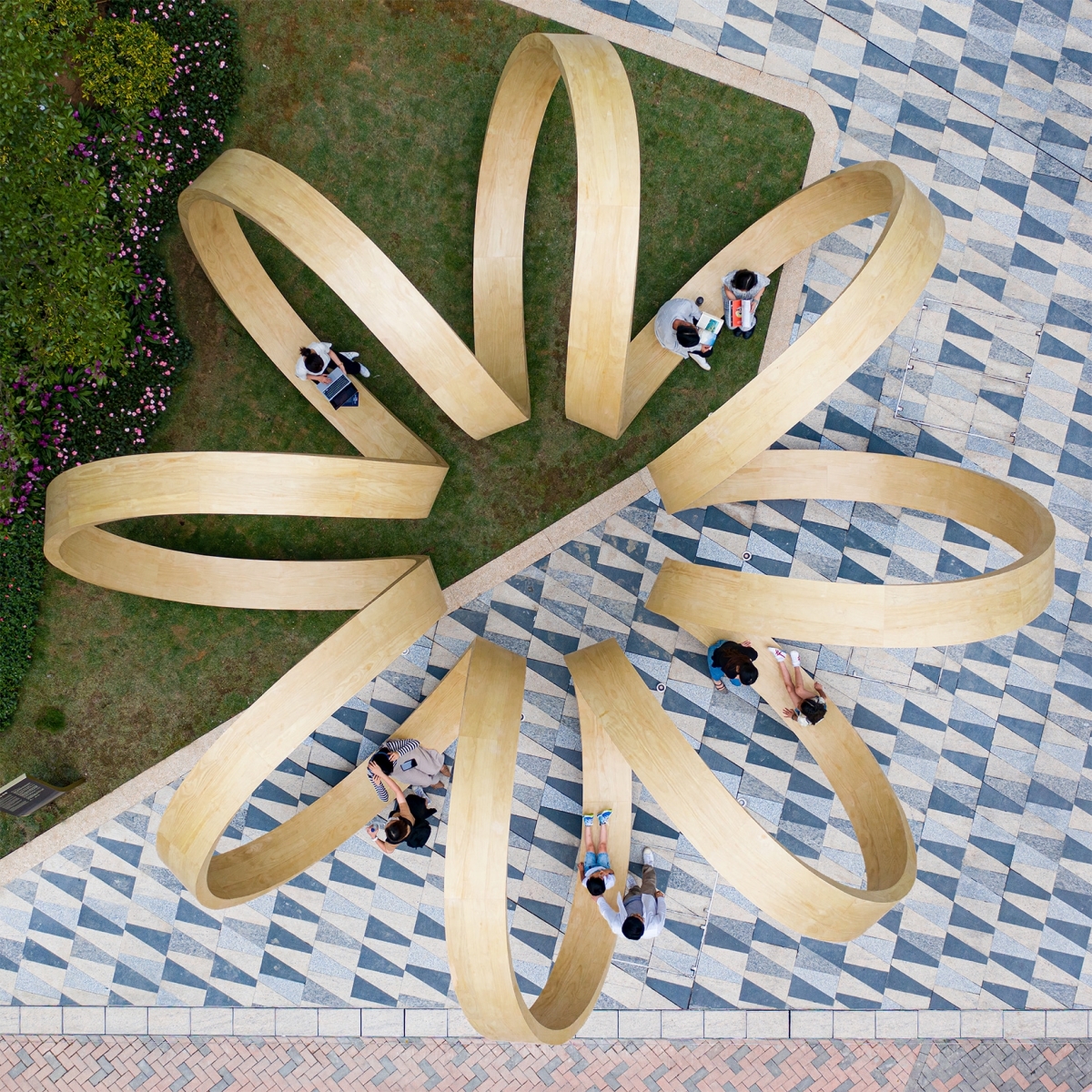 Infinite Loop Hong Kong Art Installation