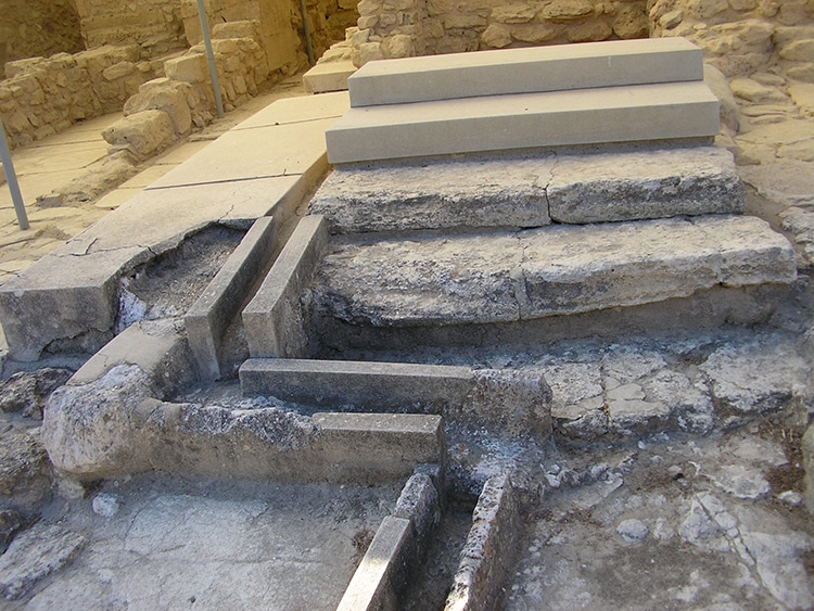 Sewers Bronze Age Palace