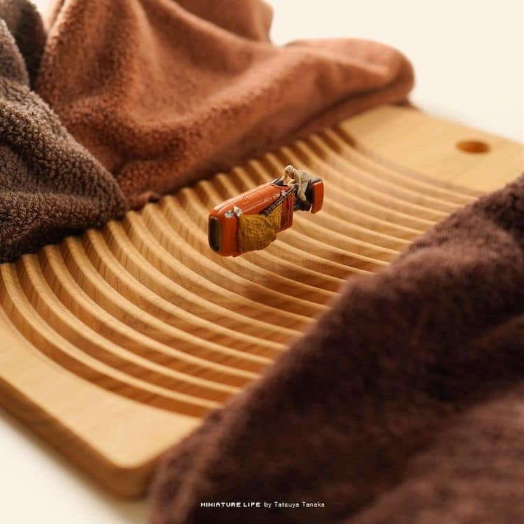 - ViralBandit Miniature Star Wars Art by Tatsuya Tanaka