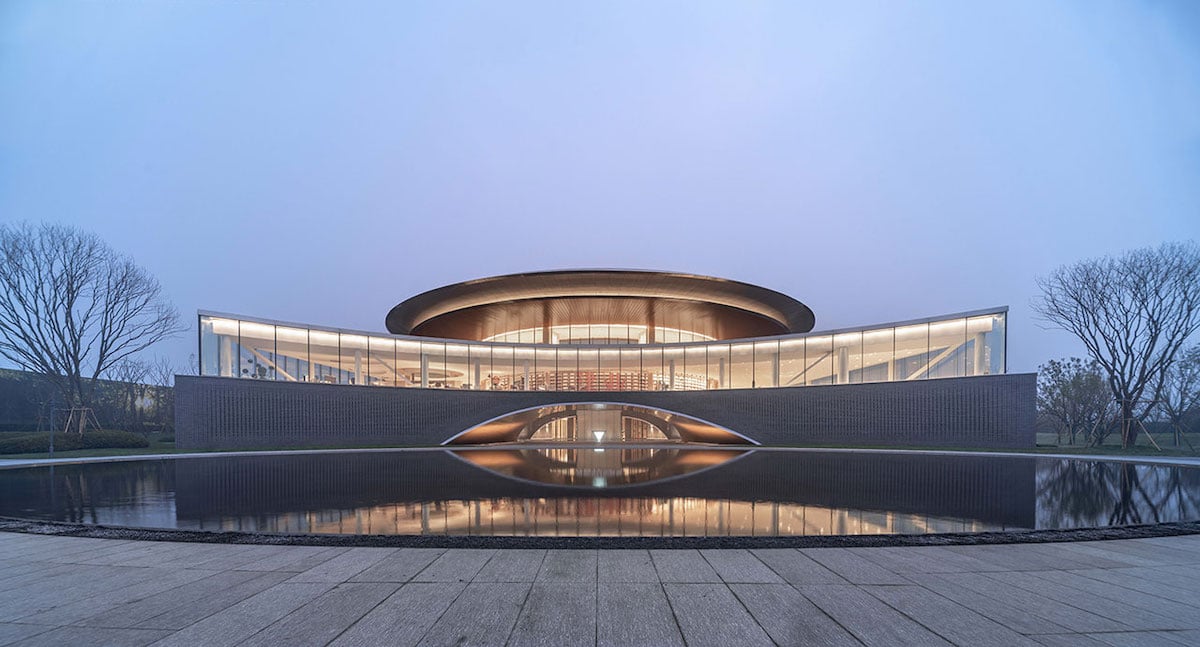 This Contemporary Chinese Hotel Is Inspired by Ancient Texts