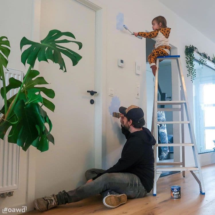 Photoshopped Image of Dad and His Kid Doing Something Dangerous
