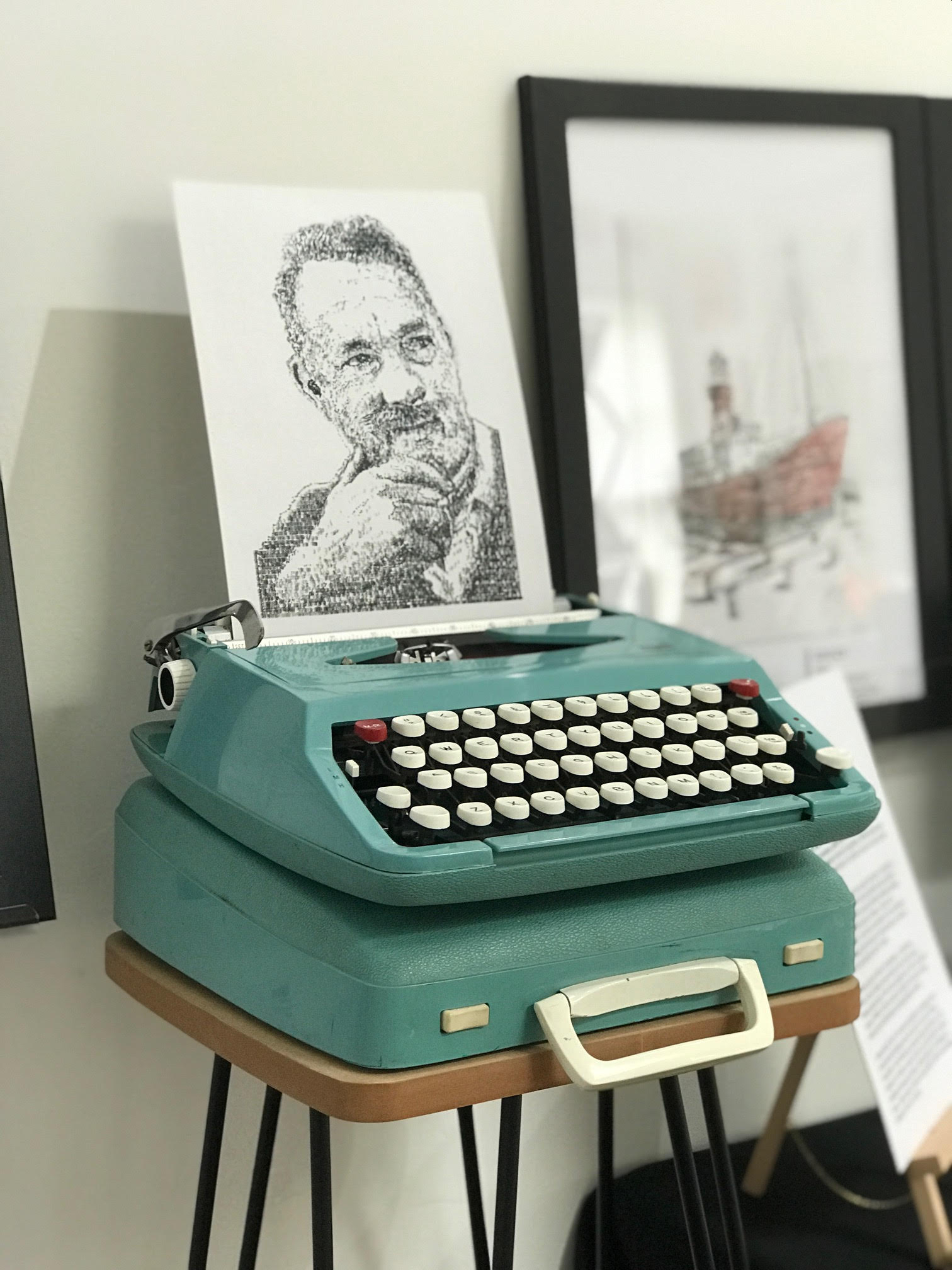 - ViralBandit Typewriter Art by James Cook