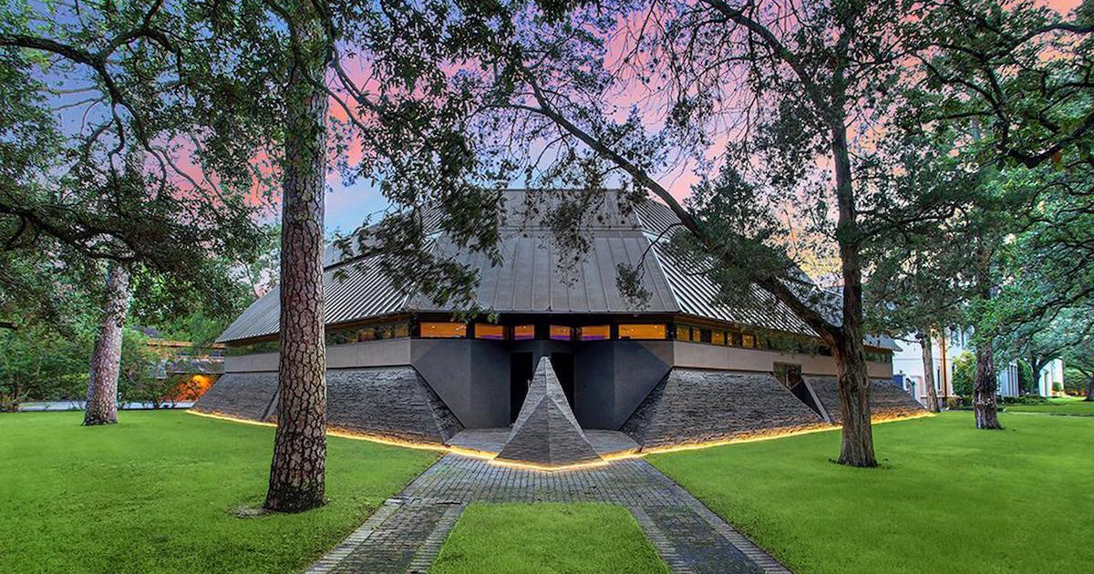darth-vader-house-houston-texas-thumbnail.jpg - ViralBandit