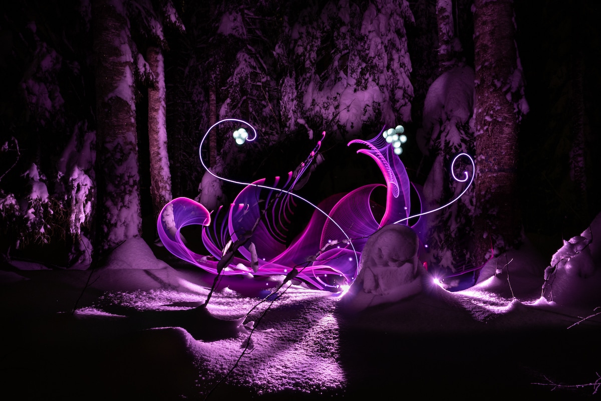 Artistic Light Painting by Hannu Huhtamo