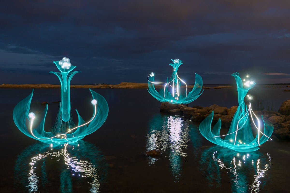 Light Painting on Water by Hannu Huhtamo