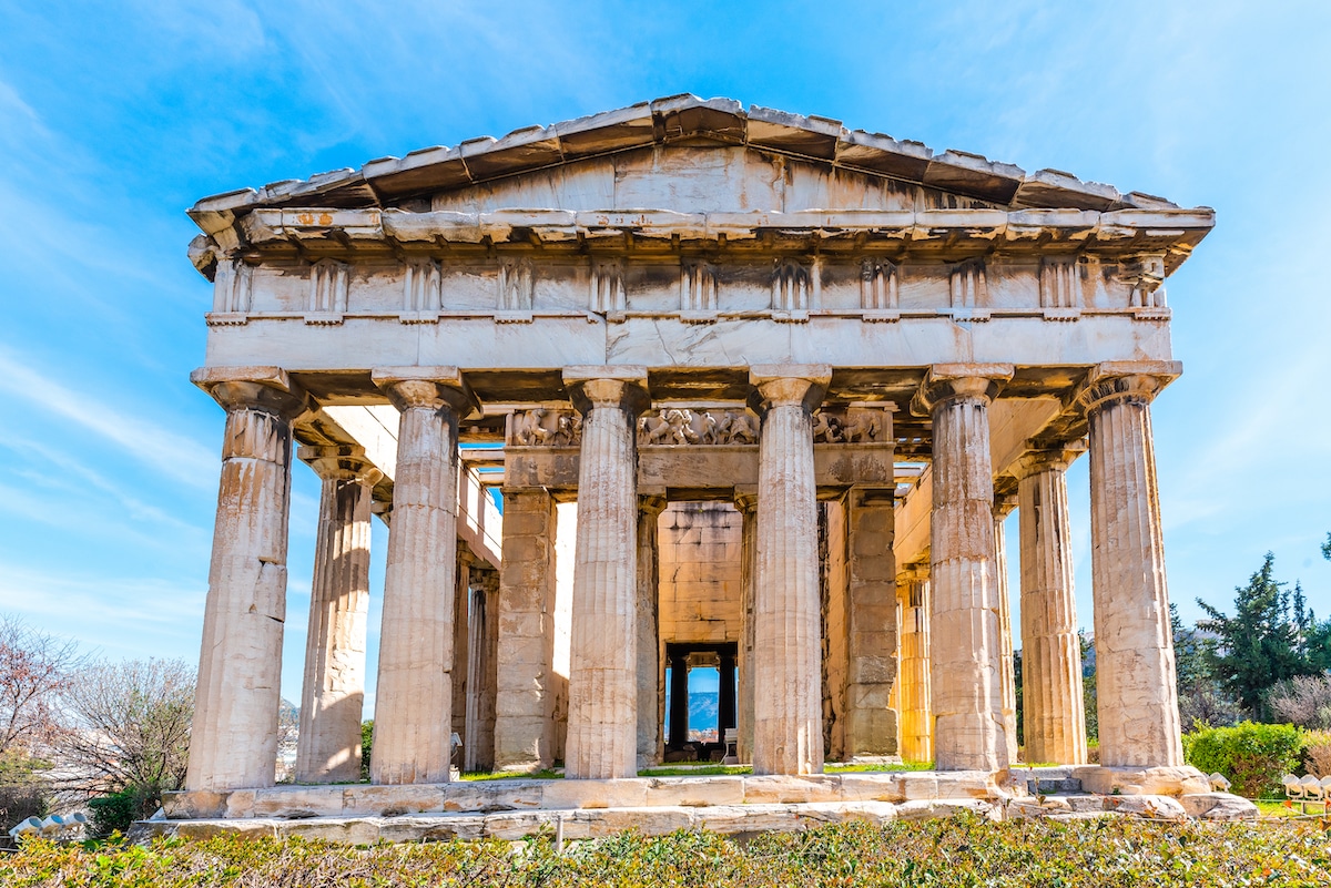 5 Timeless Classical Buildings That Chronicle the Wonder of Ancient Greek Architecture