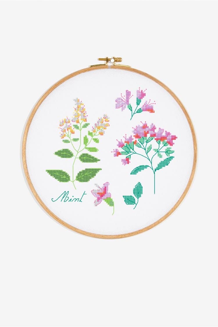 Plant Free Cross Stitch Pattern