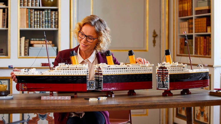 Titanic LEGO Set