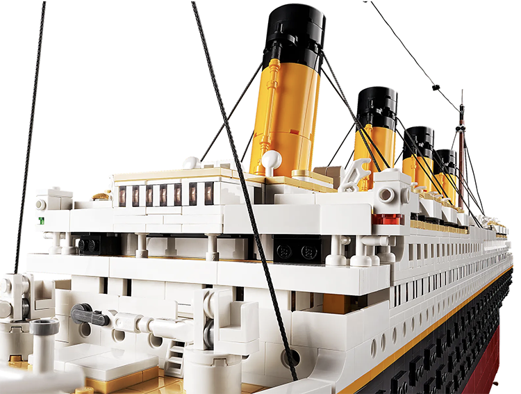 Titanic LEGO Set