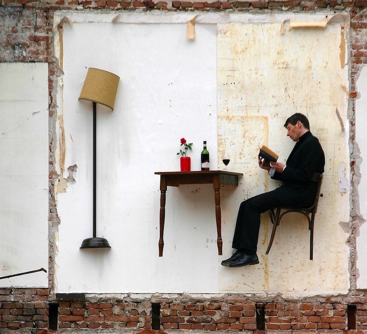 Artist Thierry Mandon Performance Art
