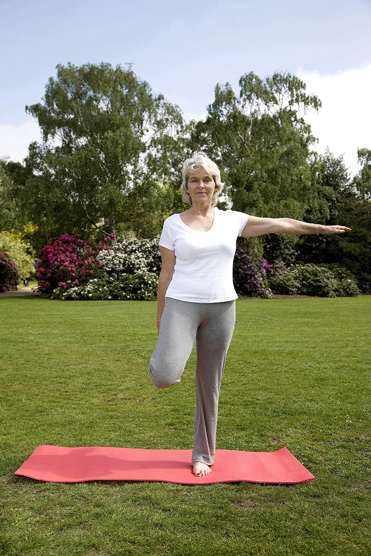 Balancing on One Leg Can Correlate to Risk of Death in Older People