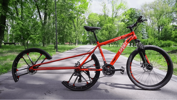 Functional Bicycle With Two Half Wheels by Sergeii Gorbieiev