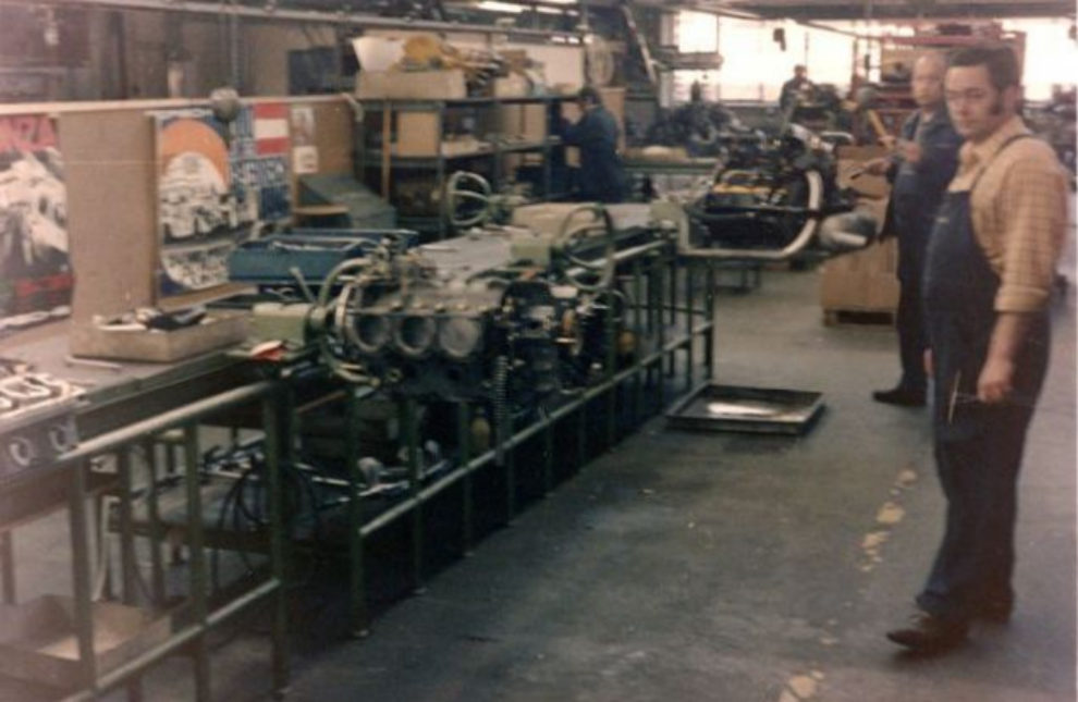 1970s-porsche-factory-4