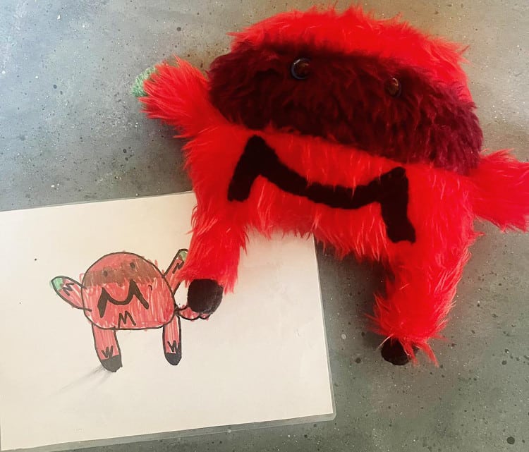 Devoted Teacher Makes Plush Toys Based on Her Students’ Drawings