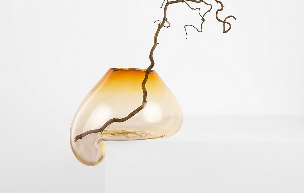 This Ukrainian Designer Creates Fascinating ‘Liquid’ Glass Vases » Design You Trust