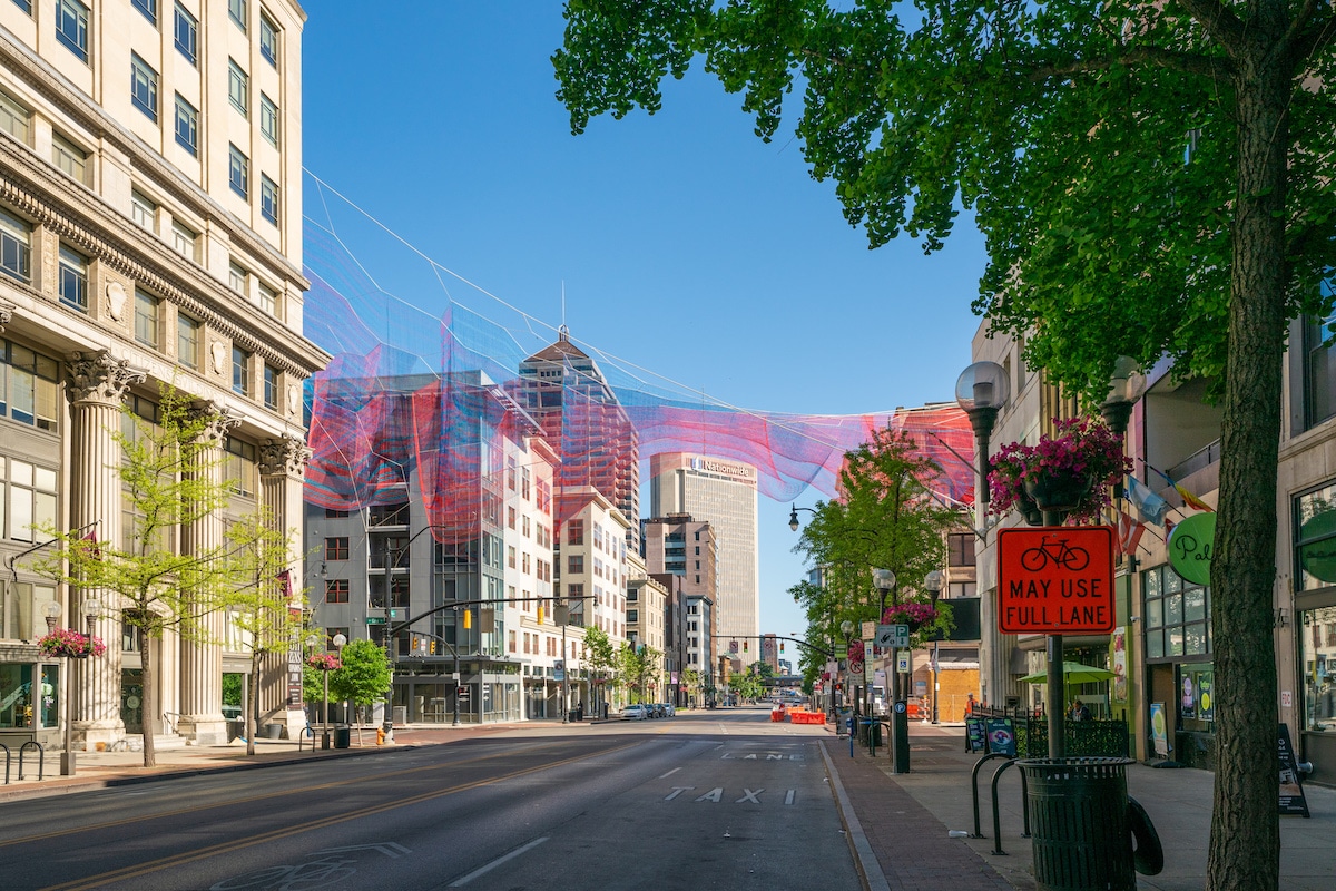 Installation in Columbus, Ohio, by Jannet Echelman