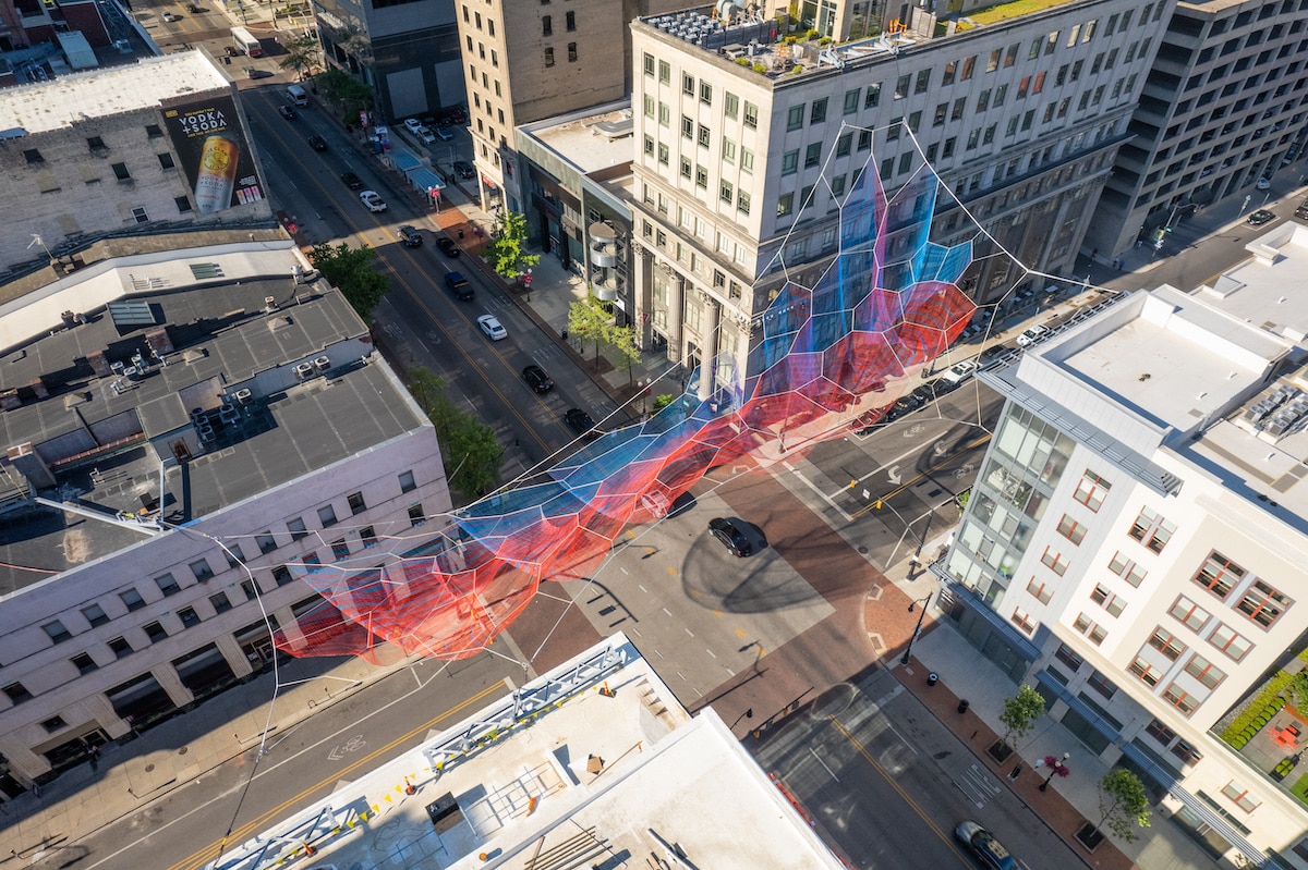 Installation in Columbus, Ohio, by Jannet Echelman