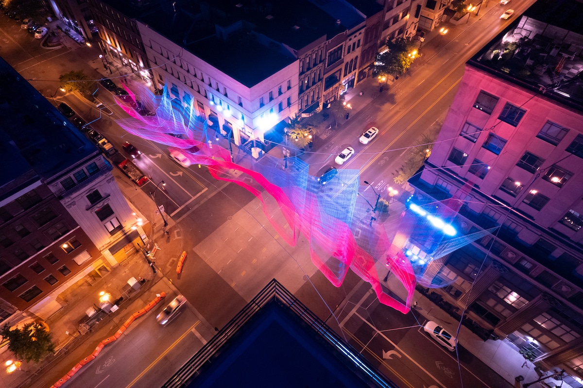 Installation in Columbus, Ohio, by Jannet Echelman