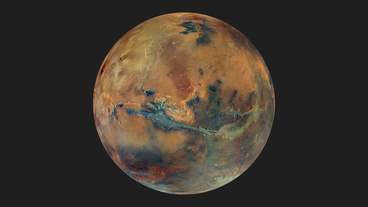 New Color Photos of Mars From ESA