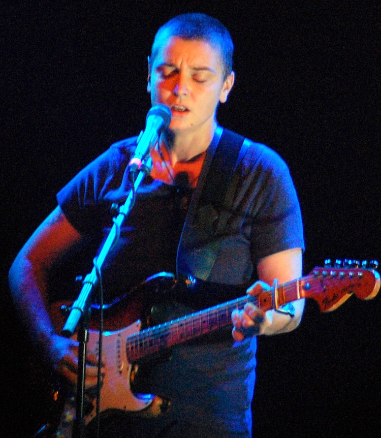 Sinead O'Connor Dies at Age 56