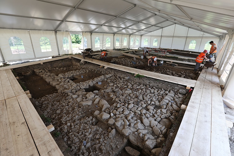 2,000-Year-Old Ruins of Stone Roman Building Found in Switzerland