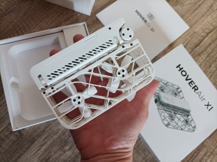 - ViralBandit HoverAir X1