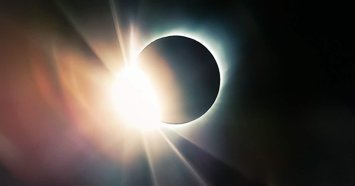How to Photograph the Upcoming Total Solar Eclipse