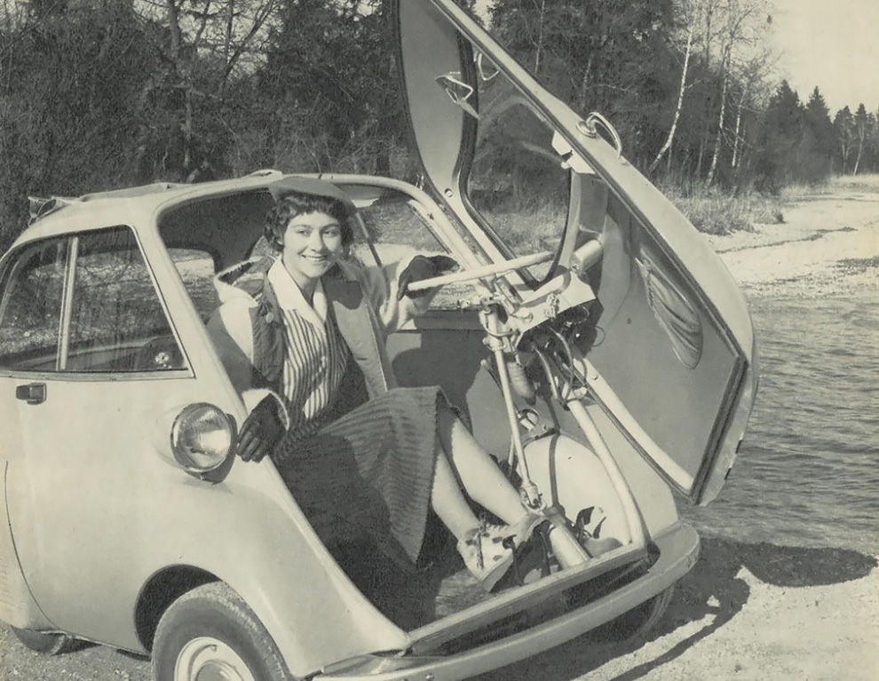 Inside the 1950s BMW Isetta Brochure » Design You Trust